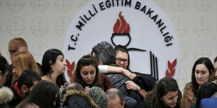 Atama bekleyen öğretmenlere müjde: '20 bin öğretmen için süreç başladı'