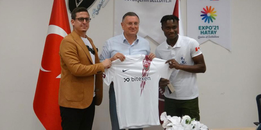 Süper Lig ekibi Atakaş Hatayspor, Fildişi Sahilli 19 yaşındaki oyuncuyu transfer etti