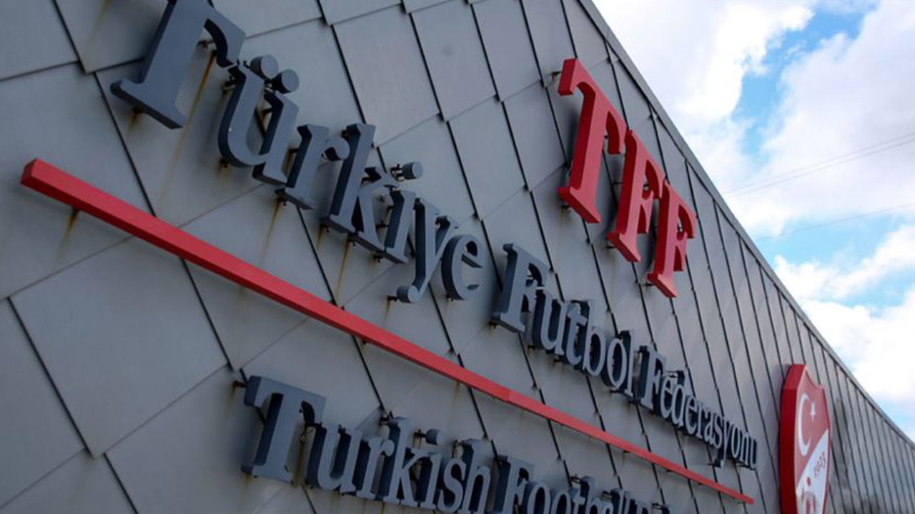Türkiye Futbol Federasyonu'ndan oynatılmayan oyuncuya fesih hakkı değişikliği