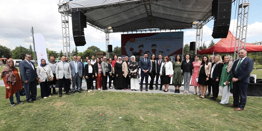 Eskişehir'de koruyucu aile programı düzenlendi