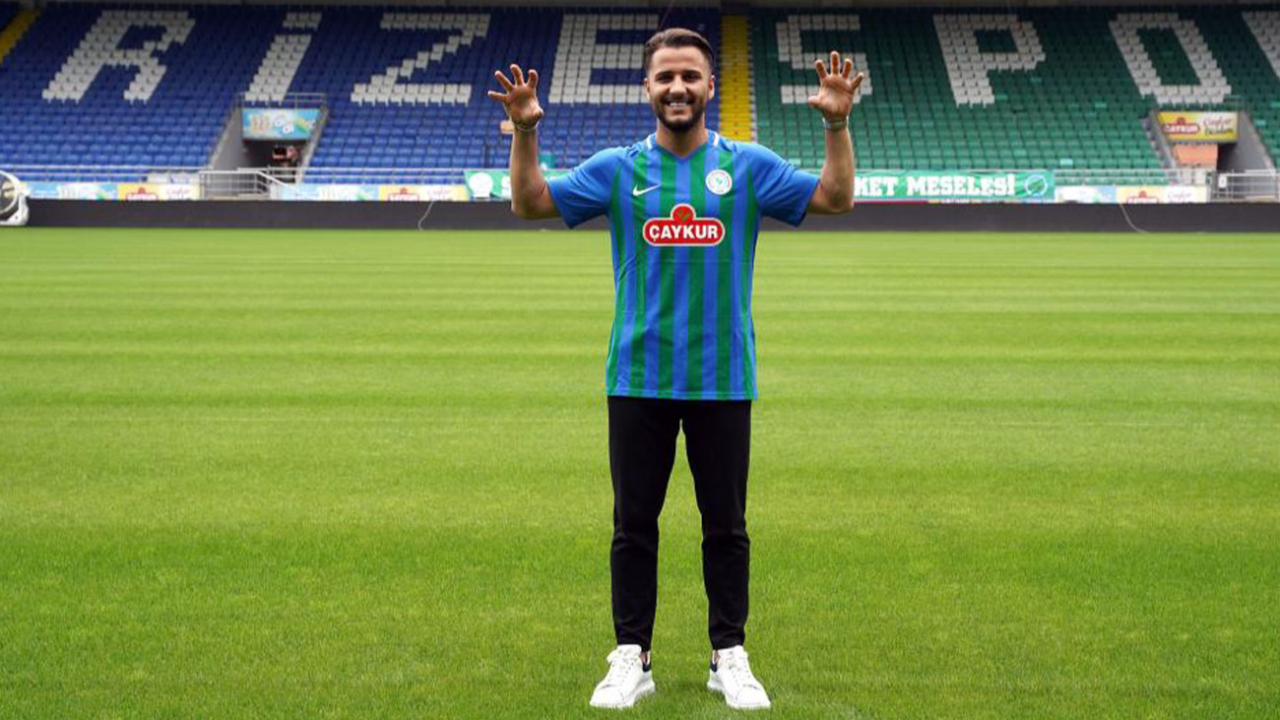 Beşiktaş'a veda eden 21 yaşındaki Kerem Kalafat, Çaykur Rizespor'da forma giyecek