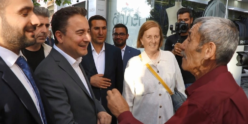 Ali Babacan'a Kırşehir'de 6'lı masa tepkisi: Onu kimse tanımazdı. AK Parti ile tanındı