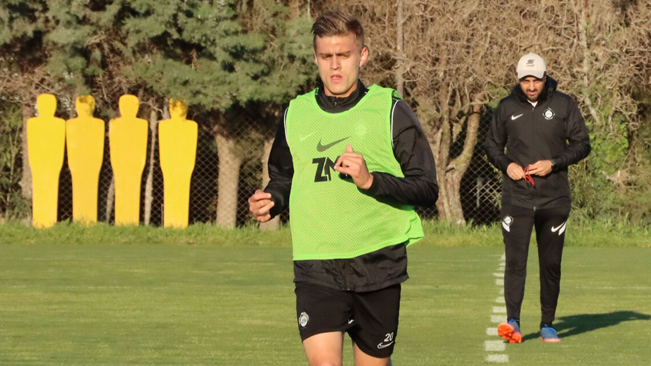 Spor Toto 1. Lig ekibi Altay, Kazımcan Karataş'ın Galatasaray'a transfer olduğunu resmen açıkladı!