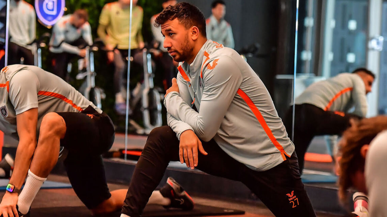 Mısırlı kanat oyuncusu Trezeguet, Trabzonspor'la 3+1 yıllık sözleşmeye imza atacak