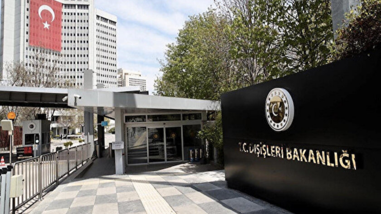 Ermenistan ile normalleşme adımları: Sınırın üçüncü ülke vatandaşlarına açılması için anlaşıldı