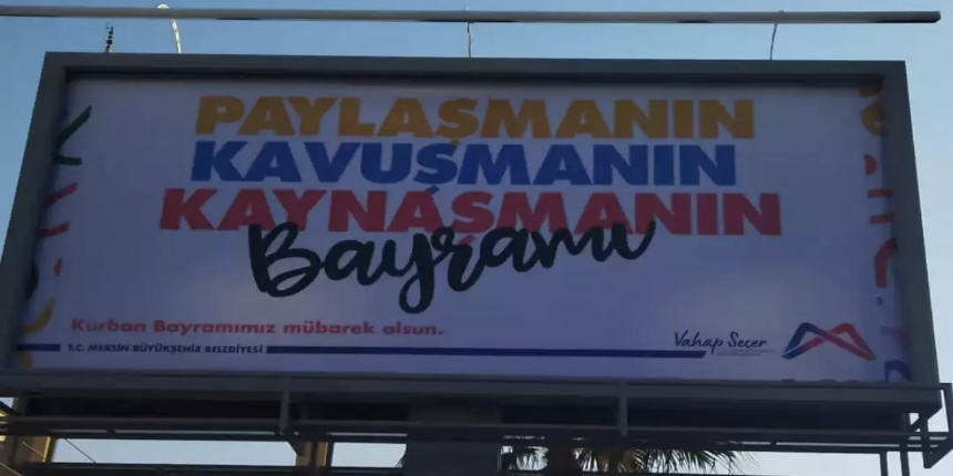 CHP'li Mersin Belediyesi'nden PKK sembollü skandal Kurban Bayramı afişi