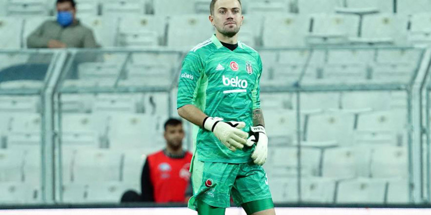 Beşiktaş'ta deneyimli file bekçisi Mert Günok, kaleyi devralmak için hazırlık yapıyor