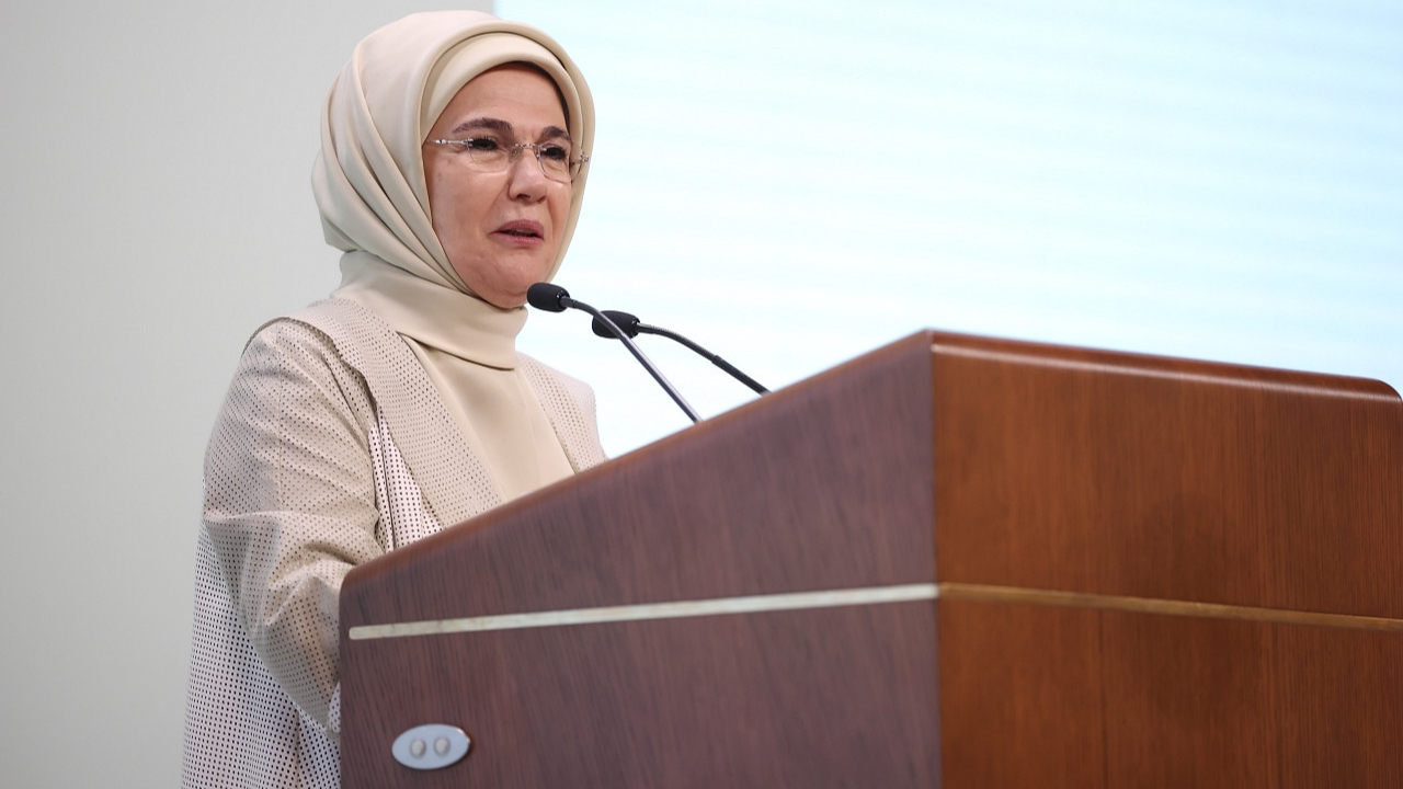 Emine Erdoğan: Bizi başarıya götürecek en önemli aktör olan insanlığın vicdanını yeniden ayağa kaldırabiliriz!