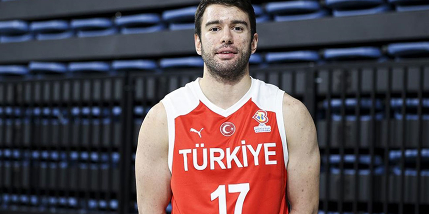 Berk Uğurlu, A Milli Erkek Basketbol Takımı'ndaki rekabete hazır olduğunu açıkladı