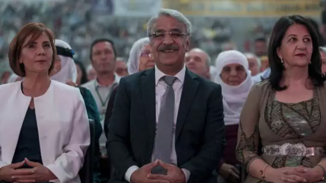 HDP'nin danışma kurulundaki isimler dikkat çekti: Bir zamanın liberal solcuları şimdi HDP'de