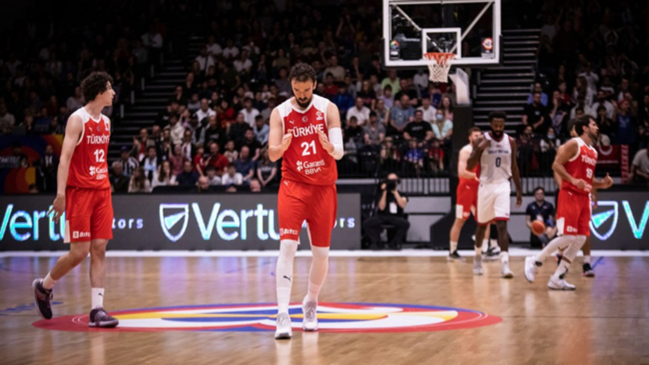 A Milli Erkek Basketbol Takımımız, Büyük Britanya'yı farklı geçti