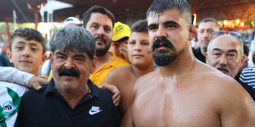 Kırkpınar galibi başpehlivan Cengiz Şimşek'ten altın kemer yorumu