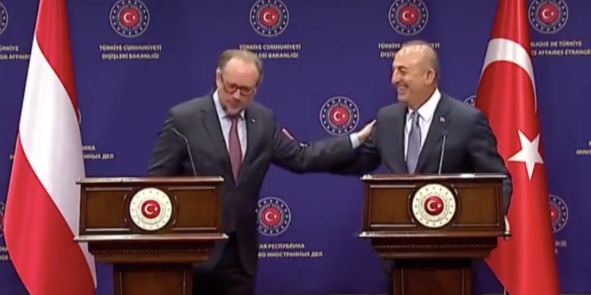 Ermenistan ile normalleşme adımları! Bakan Çavuşoğlu: En büyük engel Ermenistan üzerindeki baskılar!