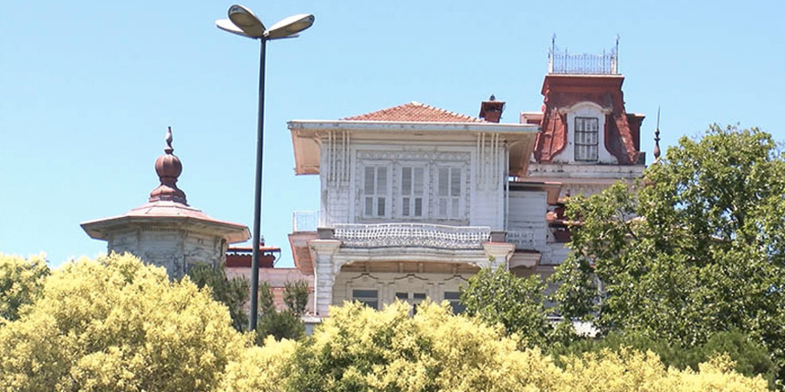 Türkiye'nin en pahalı köşkü satışa çıkıyor