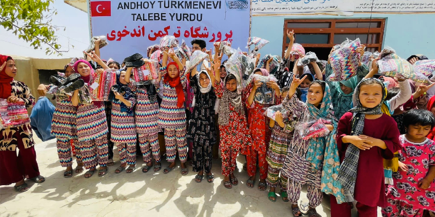 Bahçeli'den Afganistan'daki öksüz ve yetim Türkmen çocuklara bayram hediyesi
