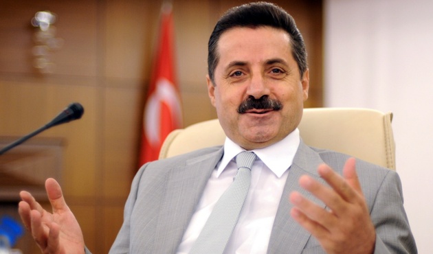 Bakan Çelik'ten iş müjdesi! Bakanlık kadrolarına 2 bin 58 kişi alınacak...