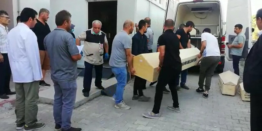 Bir aile yok oldu! Balıkesir'deki katliam gibi kazada 2'si çocuk 5 ölü