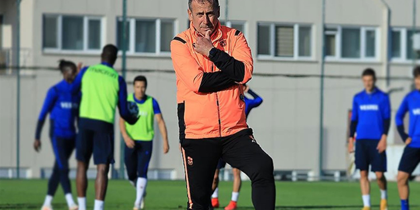 Süper Lig'in son şampiyonu Trabzonspor'da yabancı oyuncu sıkıntısı yaşanıyor