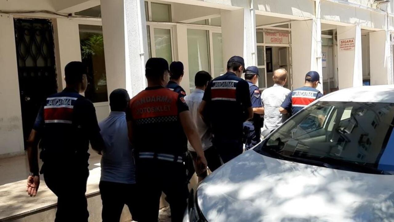 Kaçak tarihi eserlerle evini müzeye çeviren şahıs yakalandı