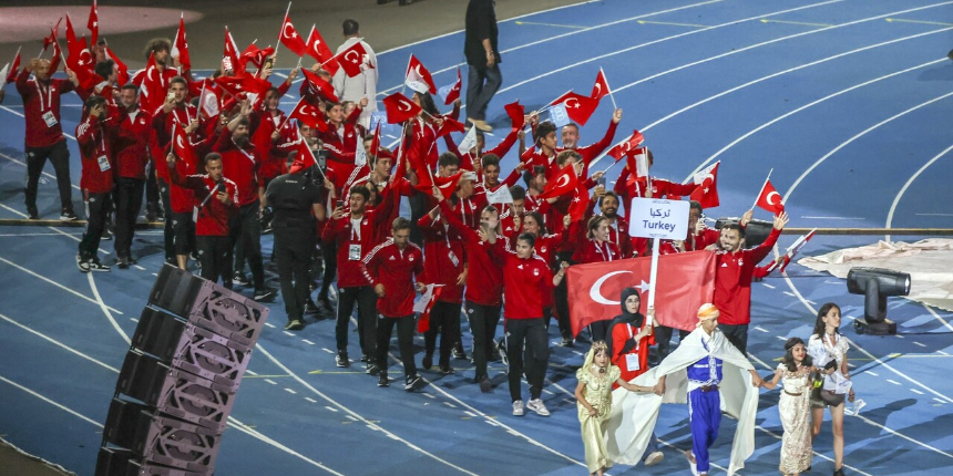 Millilerimizden büyük başarı! Akdeniz Oyunları’nı, toplam 108 madalya ile tamamladık