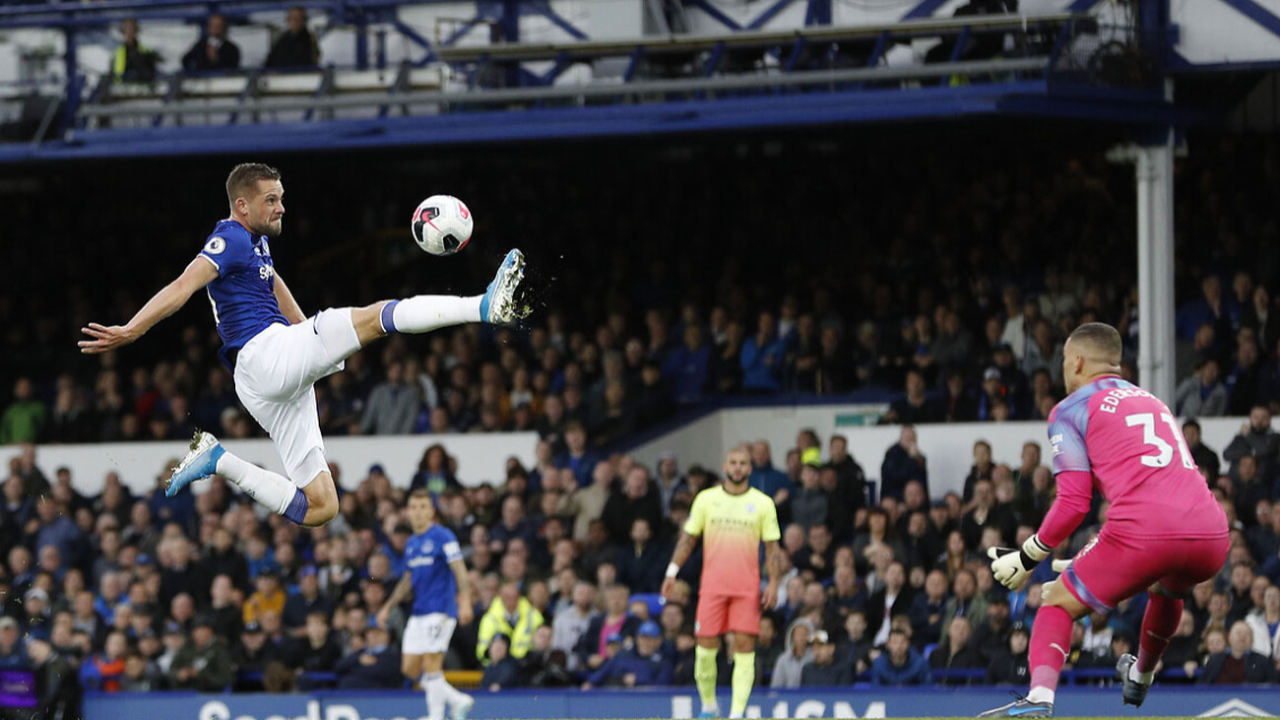 Galatasaray'dan sürpriz transfer hamlesi! Cimbom, 32 yaşındaki Gylfi Sigurdsson'un peşinde