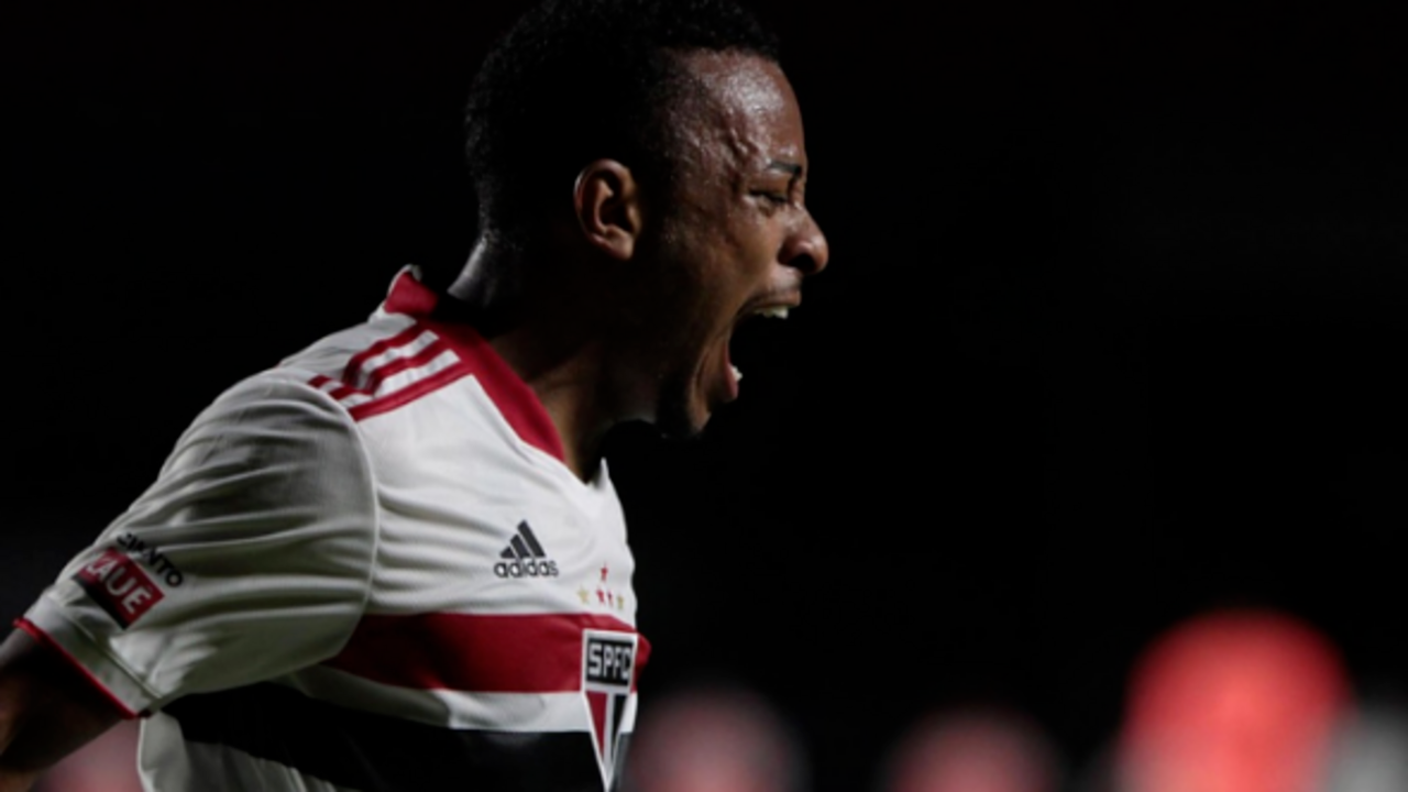 Fenerbahçe sol bekini Brezilya'dan buldu! Welington için kulübü Sao Paulo ile anlaşıldı