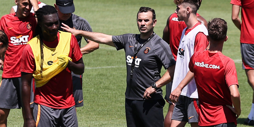 Teknik Direktör Okan Buruk yönetimdeki Galatasaray, Avusturya'nın Graz kentine hareket etti