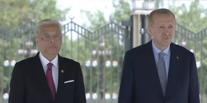 Malezya Başbakanı Ankara'da: Cumhurbaşkanı Erdoğan resmi törenle karşıladı!