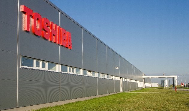 Toshiba parça parça satılıyor! Talipliler arasında bir de Türk firması var...
