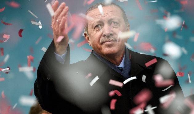 Bakın, Cumhurbaşkanı Erdoğan'ın diploması hangi FETÖ'cünün şirketinde bulundu...