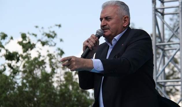 Başbakan'dan CHP'ye yürüyüş tepkisi: "Yürüyeceksen darbeye karşı yürüyeceksin!"
