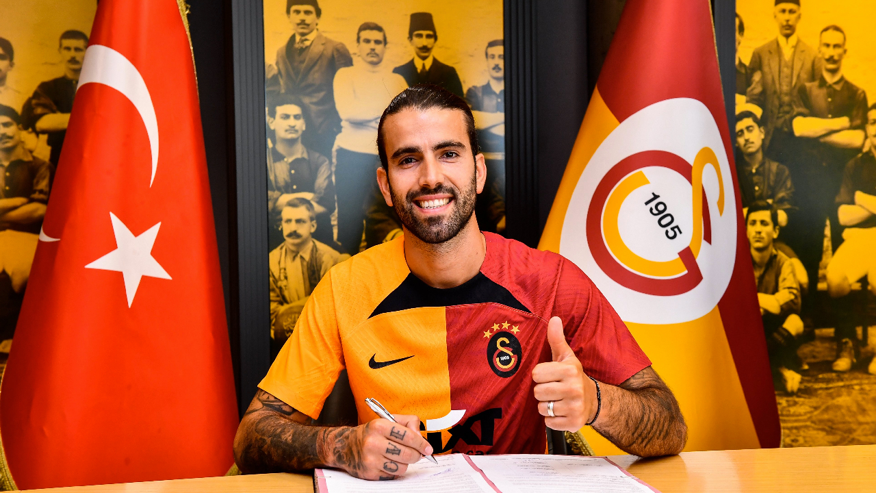 Galatasaray, Sergio Oliveira ile 4 yıllığına anlaştı