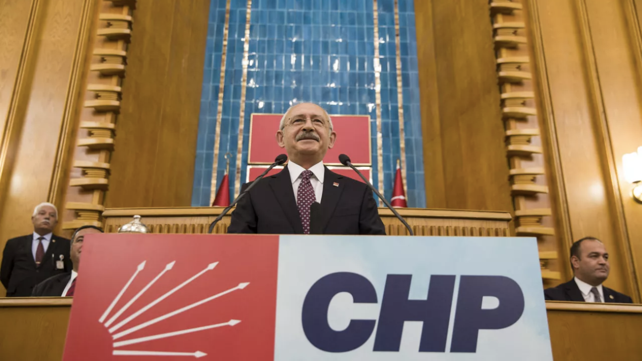 CHP'de deprem! 6 belediye başkanı görevden uzaklaştırıldı