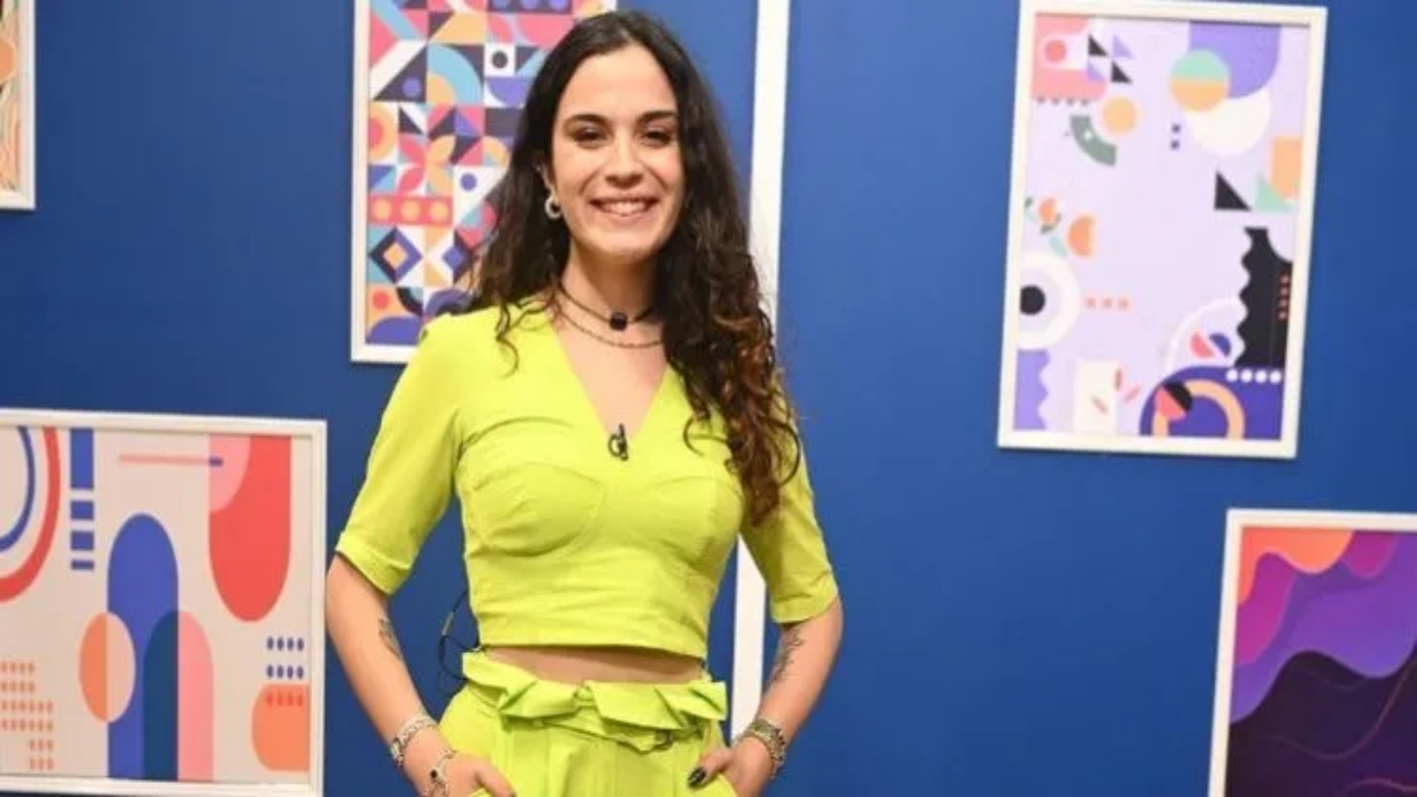 Güldürme Beni ile ekrana dönen Aslı Bekiroğlu’ndan dizi sürprizi!