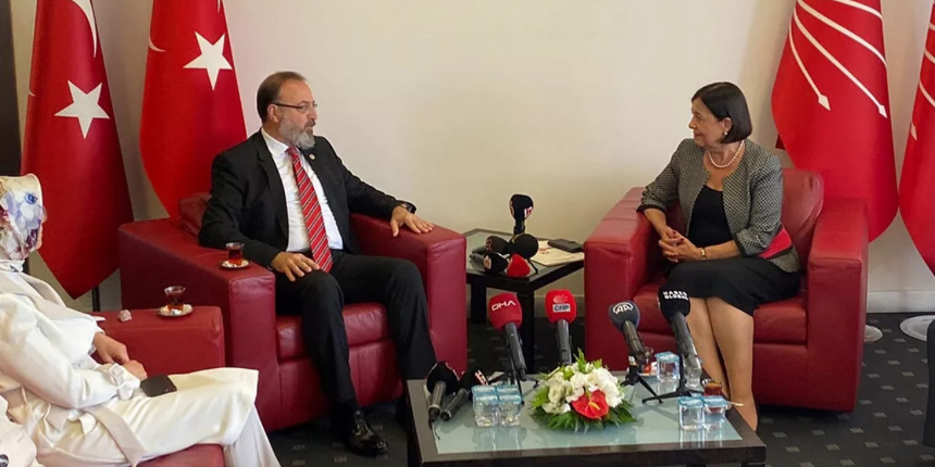 AK Parti'den CHP'ye bayram ziyareti: EYT tartışması damga vurdu!