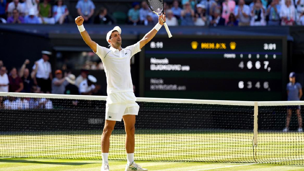 Wimbledon tek erkeklerde şampiyon Novak Djokovic oldu