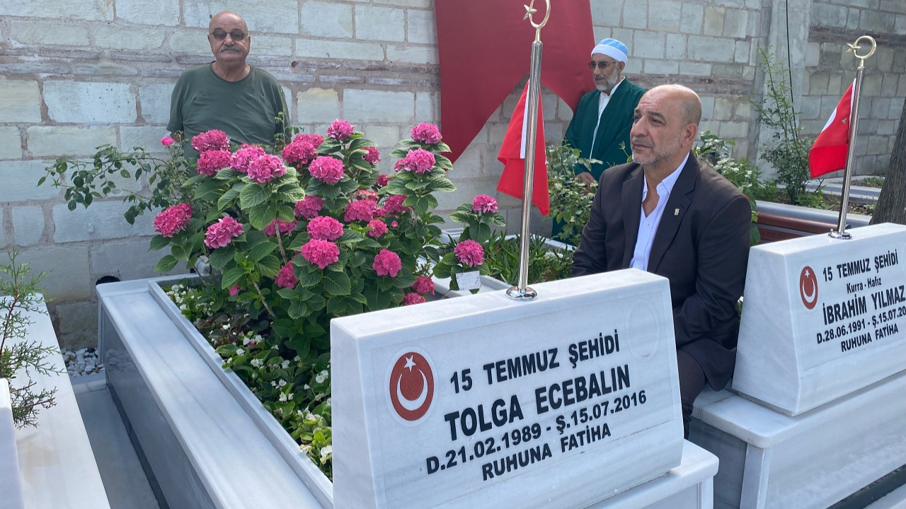 Edirnekapı Şehitliği'nde 15 Temmuz şehitleri için tören düzenlendi: Hayalleri gerçek oldu...