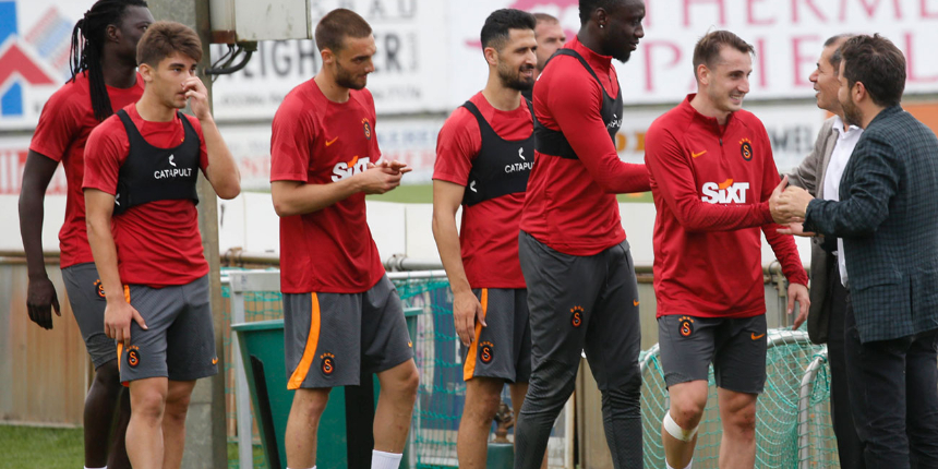 Sarı-kırmızılı kulübün başkanı Dursun Özbek, Galatasaray'ın Avusturya kampını ziyaret etti
