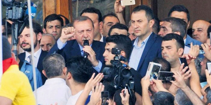 Erdoğan'dan 15 Temmuz mesajı: 15 Temmuz ruhunu yaşatacak, Türkiye aşkına durmadan çalışmaya devam edeceğiz!