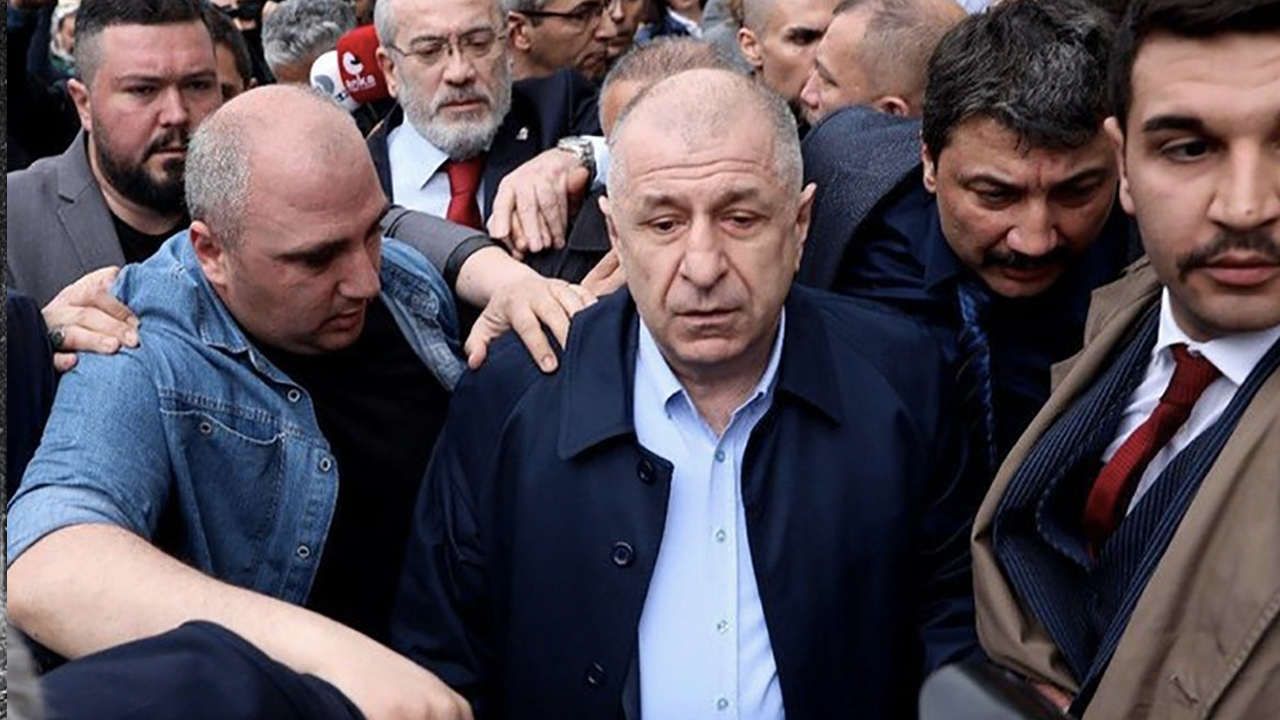 Daha önce Türkiye'de darbe çığırtkanlığı yapan dergi şimdi de Özdağ'ın PR'ını yapıyor
