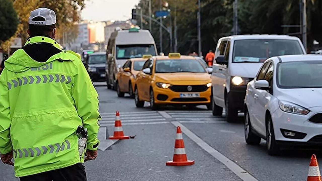 İstanbullular dikkat! Bugün bu yollar trafiğe kapatılacak!