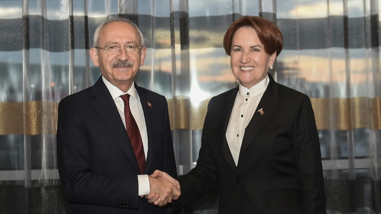 Meral Akşener ve Kılıçdaroğlu'ndan 'FETÖ'süz 15 Temmuz paylaşımı