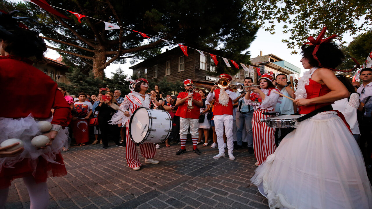 Her yıl coşkuyla kutlanan Şile Bezi Festivali'ne geri sayım başladı!