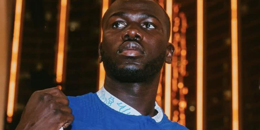 Premier Lig ekiplerinden Chelsea, Napoli'den Kalidou Koulibaly’i renklerine bağladı