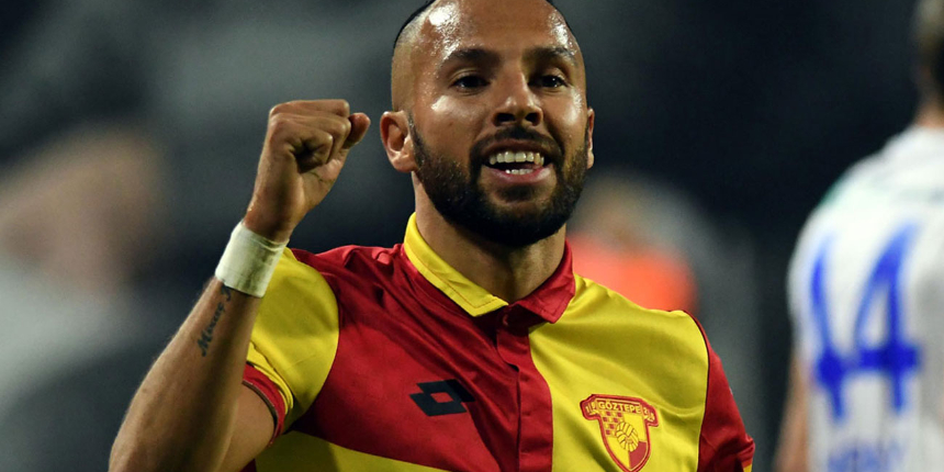 Spor Toto 1. Lig ekibi Göztepe, eski oyuncusu Yasin Öztekin'i kadrosuna katıyor