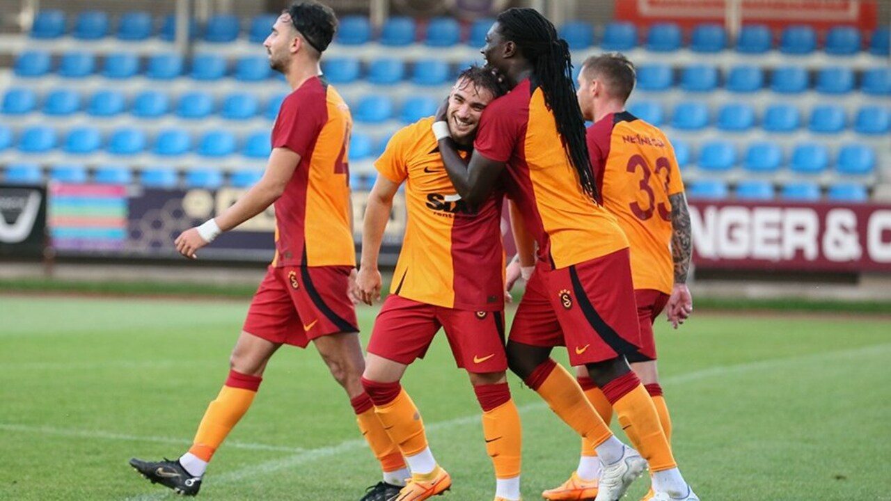 Aslan'ın bu kez yüzü güldü: Galatasaray, Sigma Olomouc'u 2-0 mağlup etti