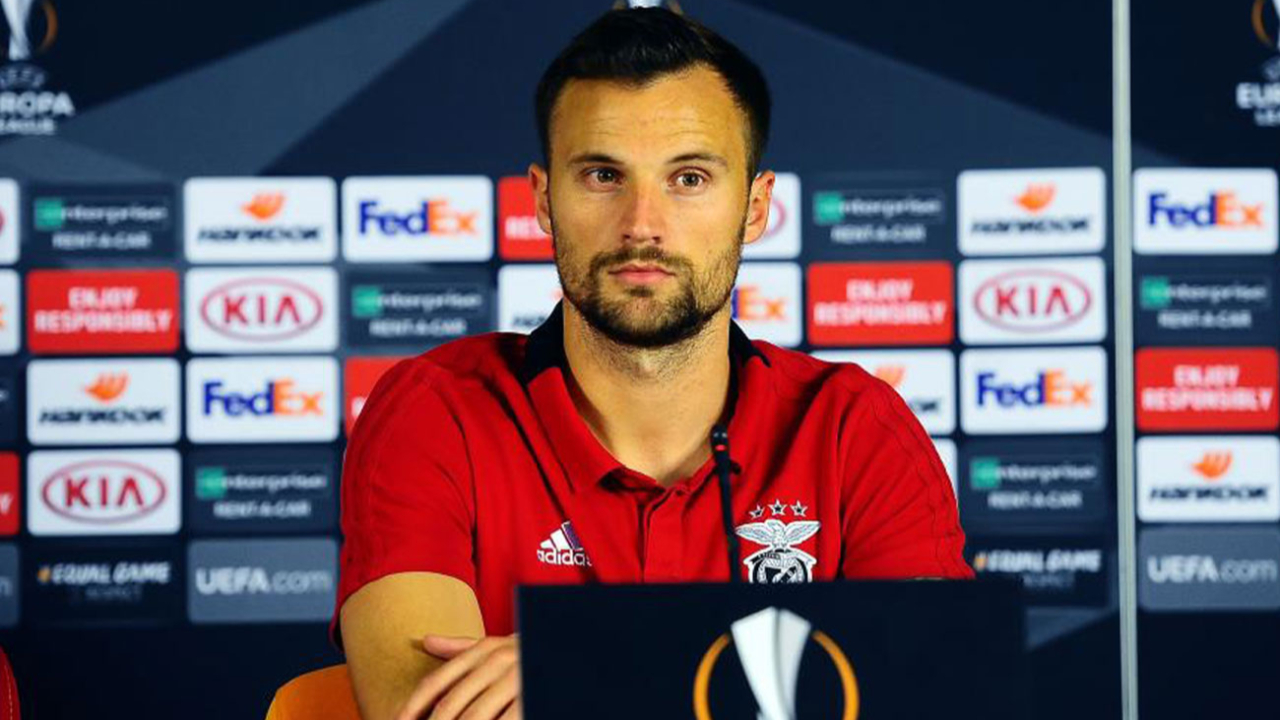 Portekiz ekibi Benfica'dan Haris Seferovic, Galatasaray'a kiralık olarak imza atacak