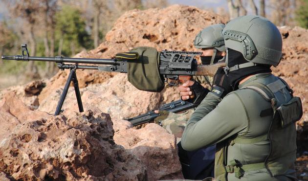 PKK'nın sözde sorumlusu öldürüldü! 4 PKK'lı da yaralandı...