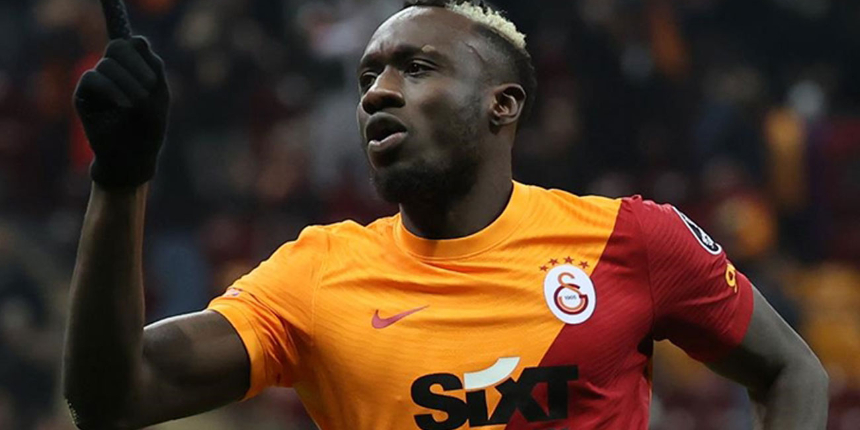 Golcü futbolcu Mbaye Diagne, sosyal medya hesabından sarı-kırmızılı takıma veda etti