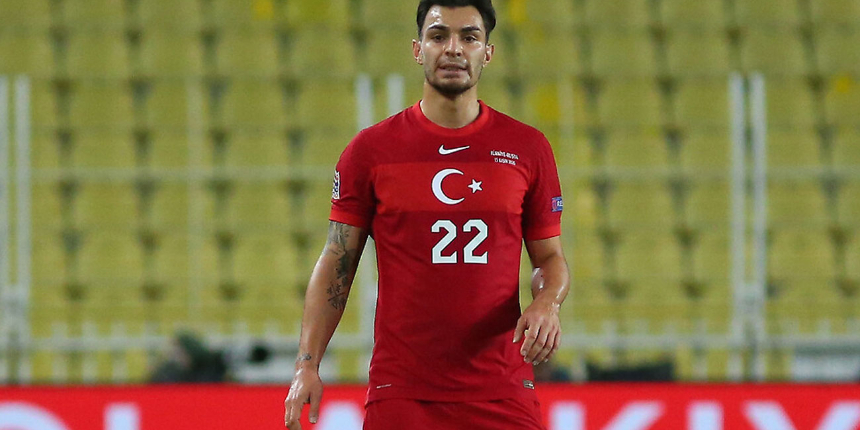 Galatasaray milli futbolcu Kaan Ayhan için bir görüşme daha gerçekleştirecek